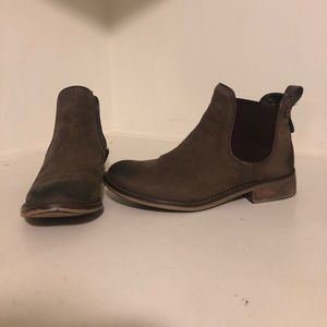 Steve Madden booties